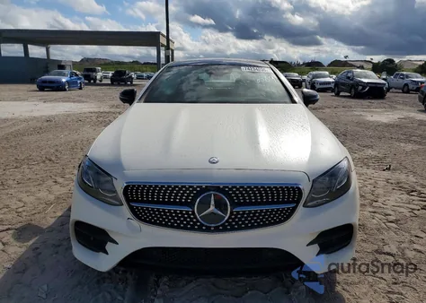 2018 Mercedes-Benz E 400 z USA, uszkodzony, nr VIN WDD1J6FB0JF006589